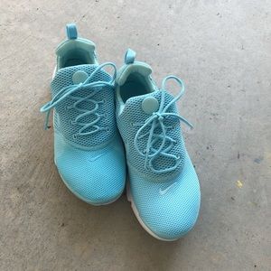 Tiffany Blue Nike Presto Fly